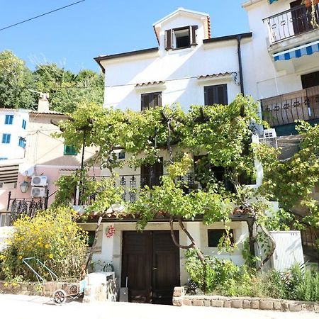 Apartments Ivo With Sea View Baska  Exterior photo