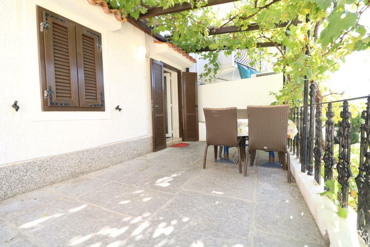 Apartments Ivo With Sea View Baska  Exterior photo