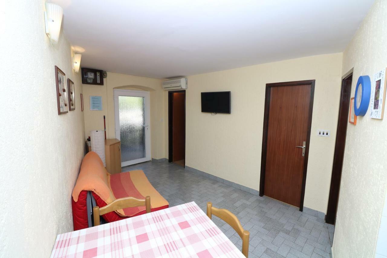 Apartments Ivo With Sea View Baska  Exterior photo
