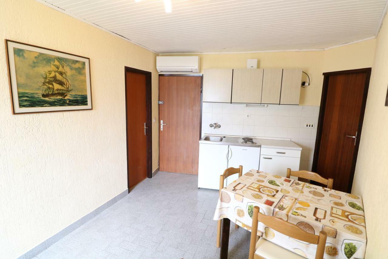 Apartments Ivo With Sea View Baska  Exterior photo