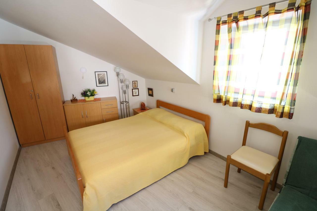 Apartments Ivo With Sea View Baska  Exterior photo