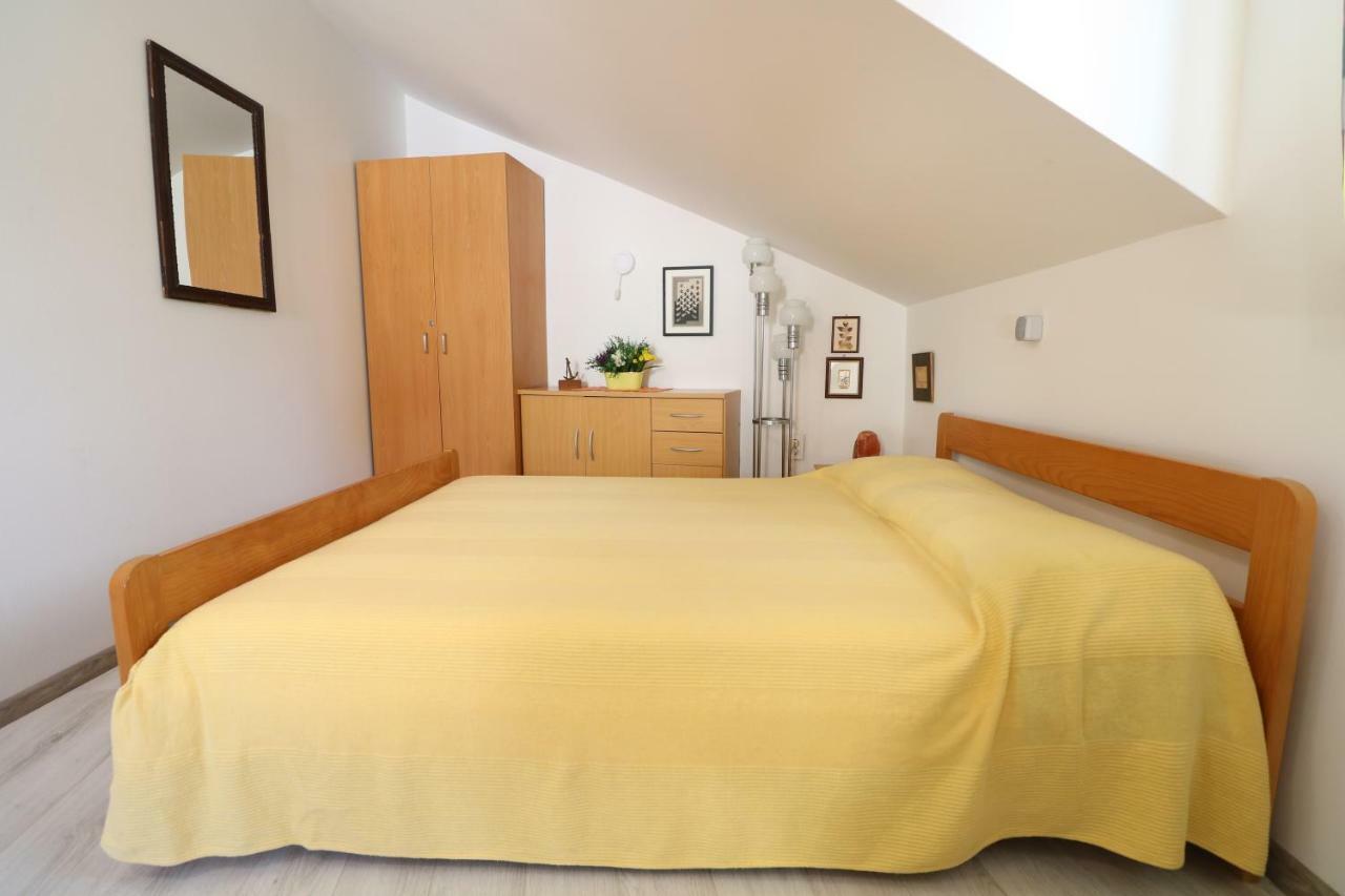 Apartments Ivo With Sea View Baska  Exterior photo
